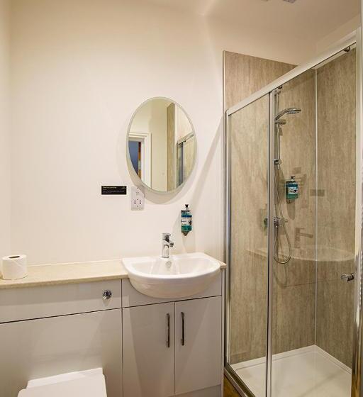 חדר דחוקס עם מיטת קינג, Poseidon S Inn