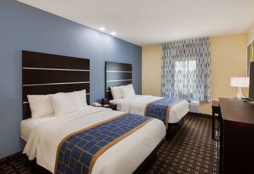 غرفه قياسيه سريرين مزدوجين, Days Inn By Wyndham Baton Rouge Airport