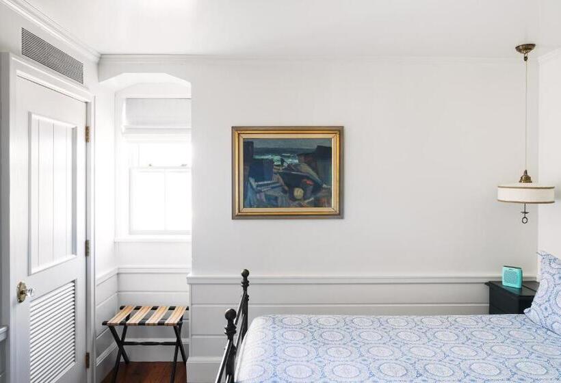 ベーシックルーム, Greydon House