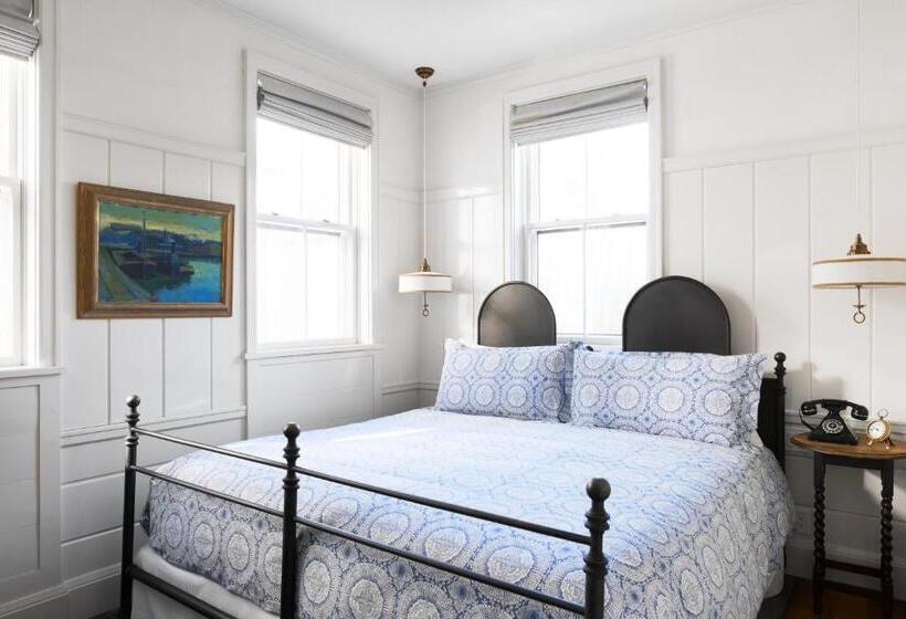 スイート, Greydon House