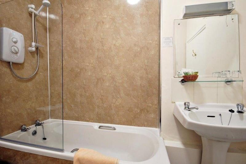 חדר סטנדרט, The Apple House