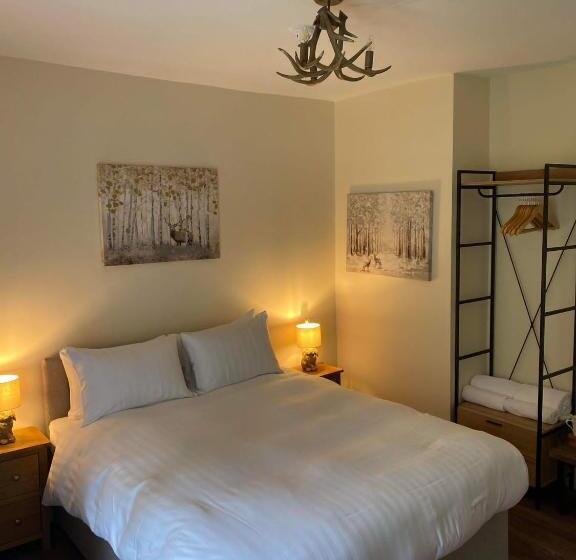 标准间, The New Forest Inn