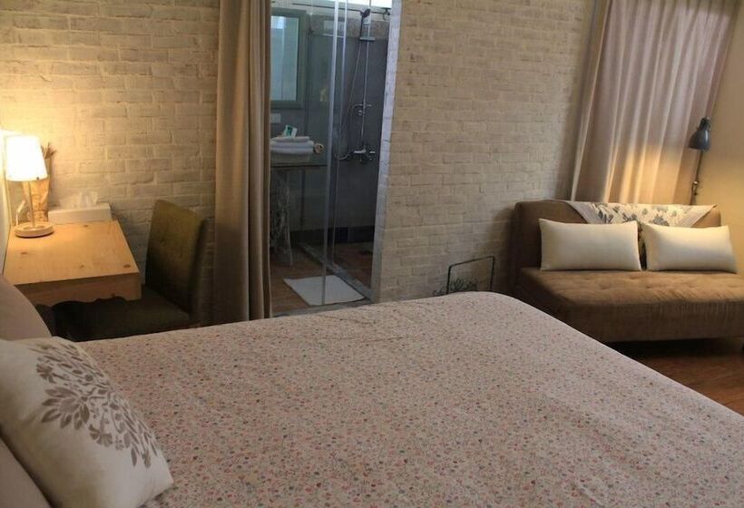 اتاق استاندارد, Fun House Spa B&b