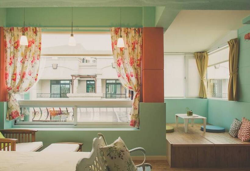 اتاق استاندارد چهار تخته, Fun House Spa B&b