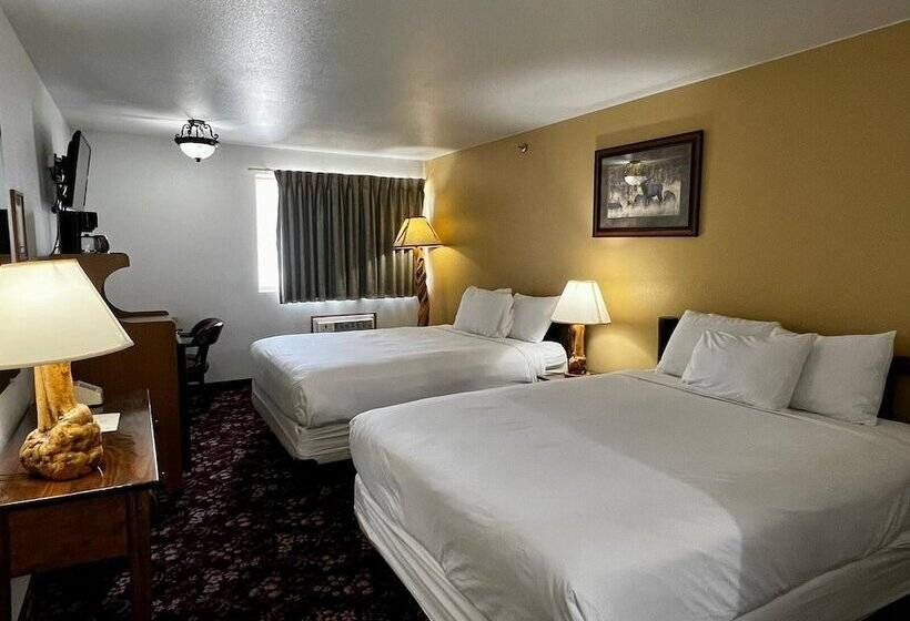 Номер Стандарт 2 Двуспальные Кровати, Buffalo Bill's Antlers Inn