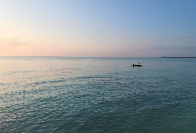 חדר בסיסי לשלושה, Seasons Lodge Zanzibar