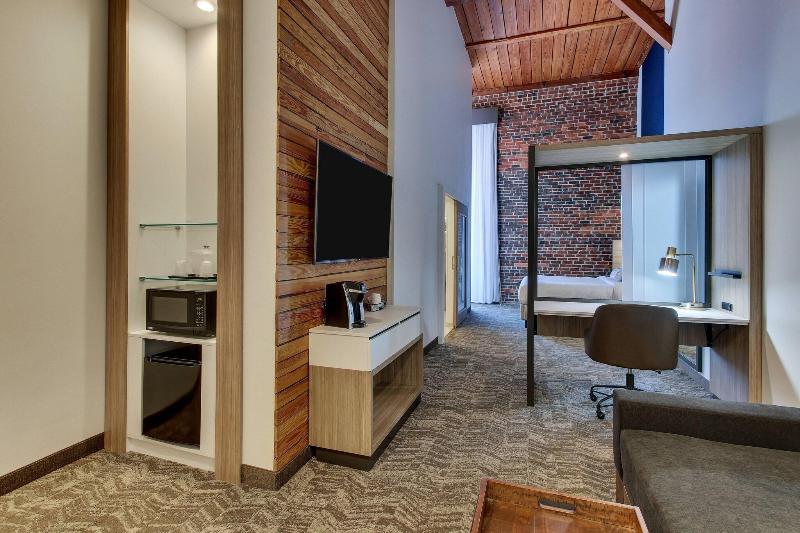 キングサイズベッドのスタンダードルーム, Springhill Suites By Marriott Montgomery Downtown