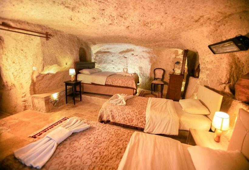 패밀리 스위트, Kamelya Cave Hostel