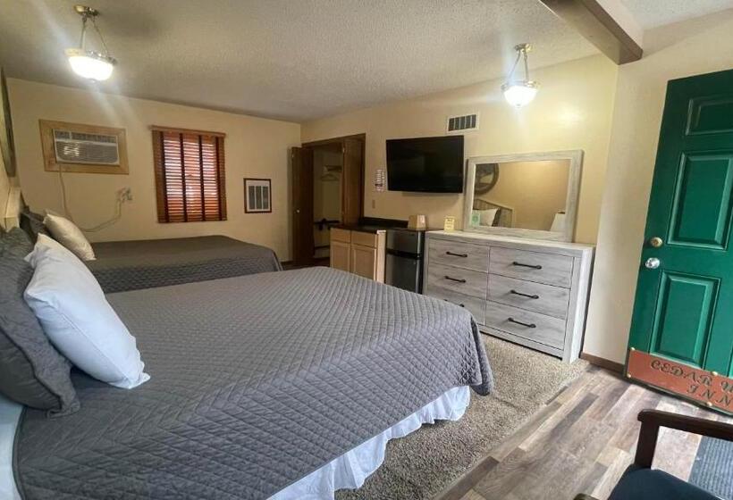 Номер Стандарт, Cedar Wood Inn