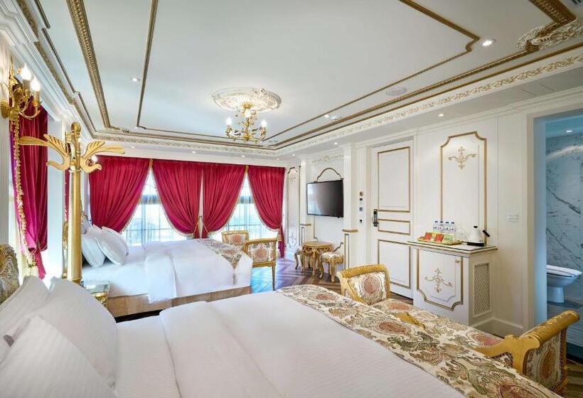 اتاق استاندارد چهار تخته, Sun Moon Lake Queen Castle Hotel 日月潭皇后古堡飯店