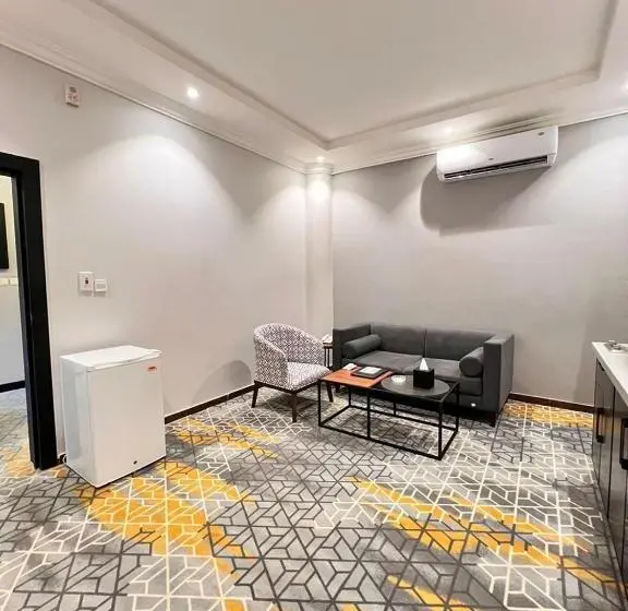 سوییت جونیور, Al Muhaidb Residence Al Maidan
