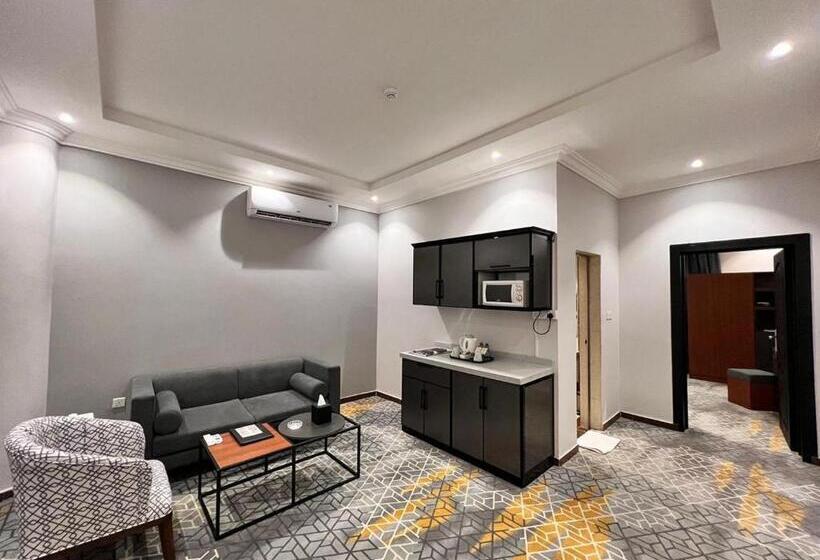 سوییت جونیور, Al Muhaidb Residence Al Maidan