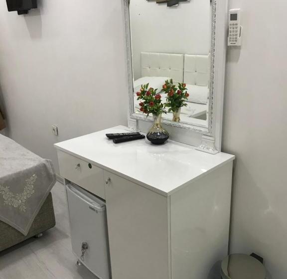 スーペリアールーム, Beyhan