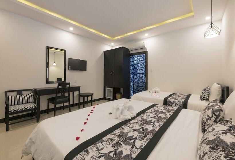 اتاق سوپریور سه تخته, Hoianation Villas