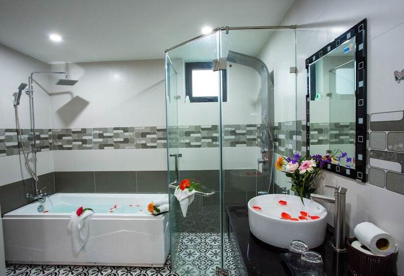 سوییت خانوادگی, Hoianation Villas