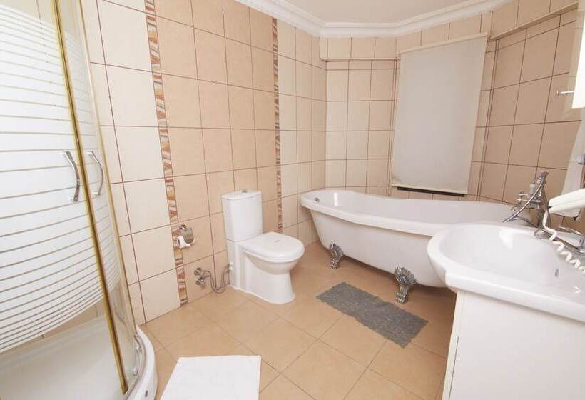 سوییت لوکس, Dalyan Hotel Nish Caria