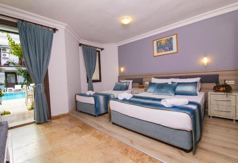 اتاق استاندارد سه نفره, Dalyan Hotel Nish Caria