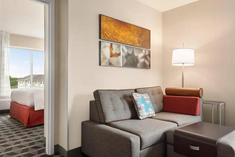 キングサイドベッドのスタンダードワンルーム, Towneplace Suites By Marriott Janesville