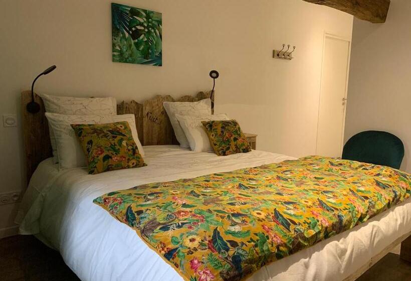 اتاق استاندارد, Chambres D'hôtes Logis Charrier Le Petit Bignon