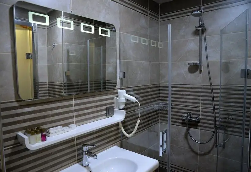 اتاق خانوادگی, Perante Hotel şişli