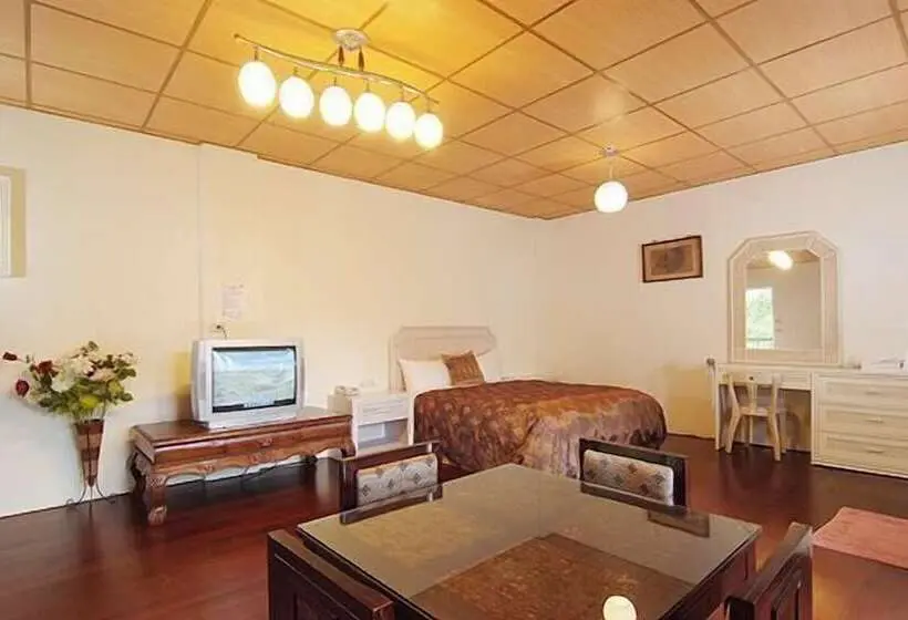 اتاق لوکس چهار تخته, Ching Jing Homeland Resort Villa