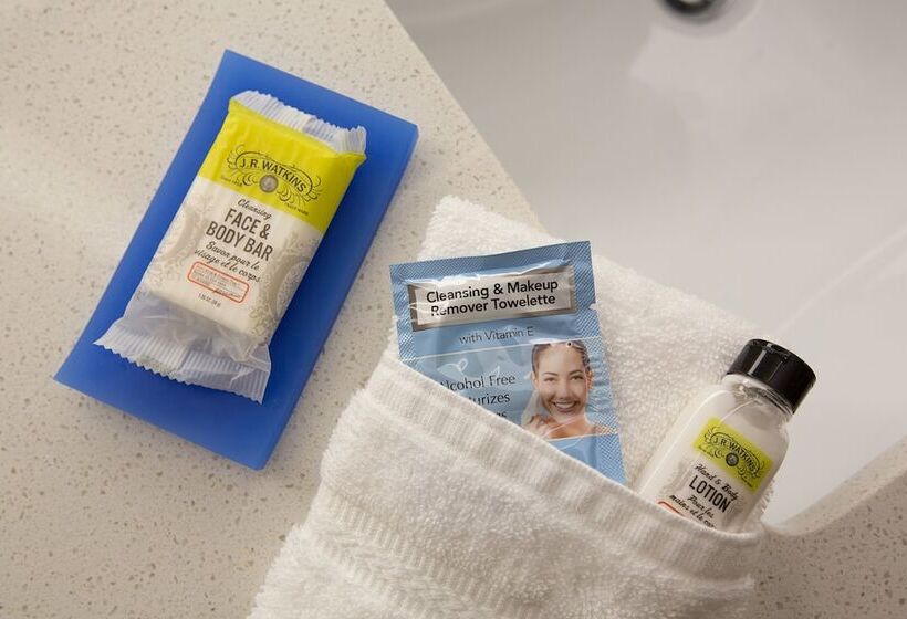 스위트, Holiday Inn Express & Suites   Fayetteville South, An Ihg