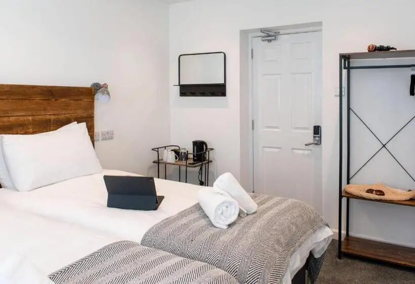 デラックスルーム, The Nook   Self Serviced Accommodation