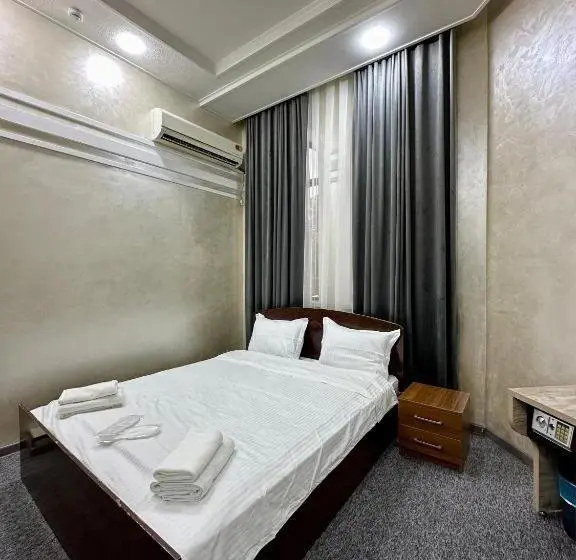 Habitació Estàndard, Rakat Hostel