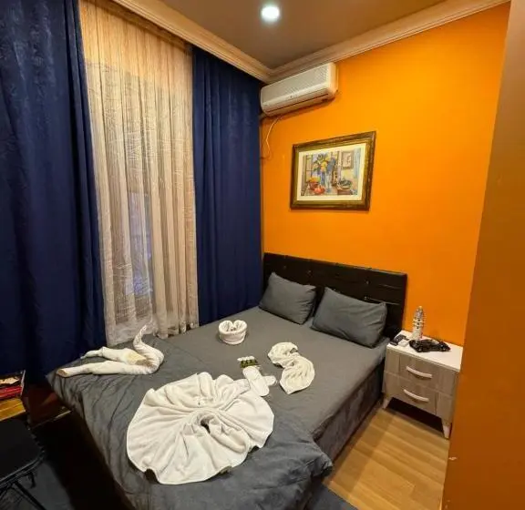 اتاق عادی, Taksim Pandora