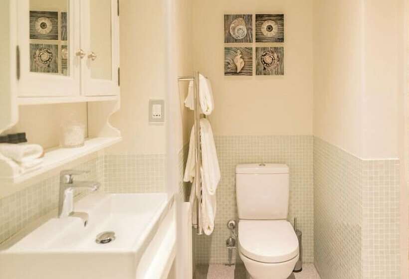 شقة غرفتين, Cape Heritage