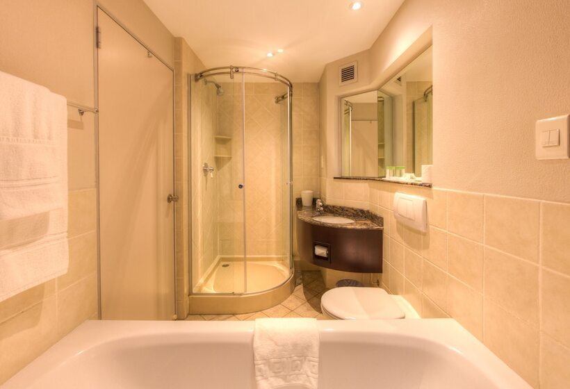Номер Стандарт, City Lodge Hotel Sandton, Morningside
