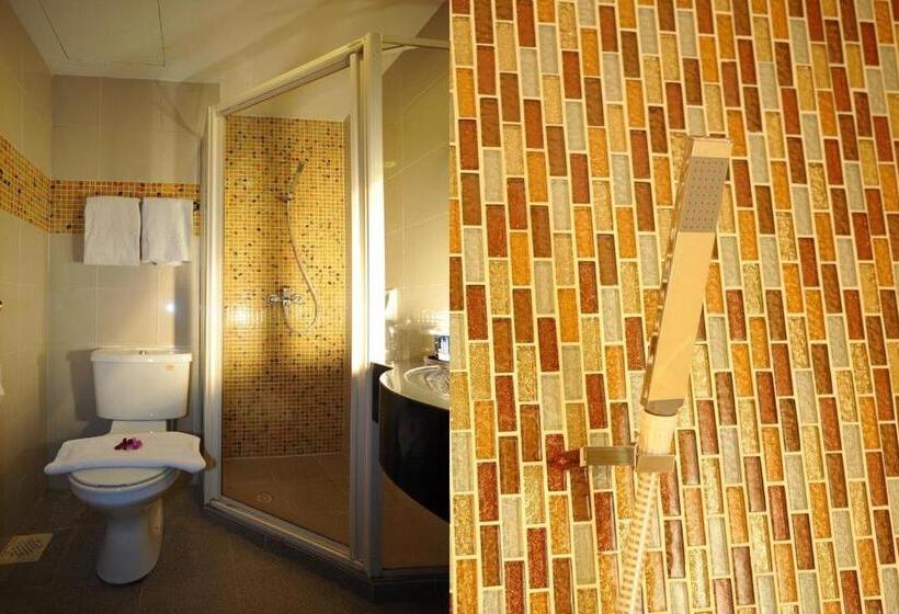 استودیوی استاندارد, Oxford