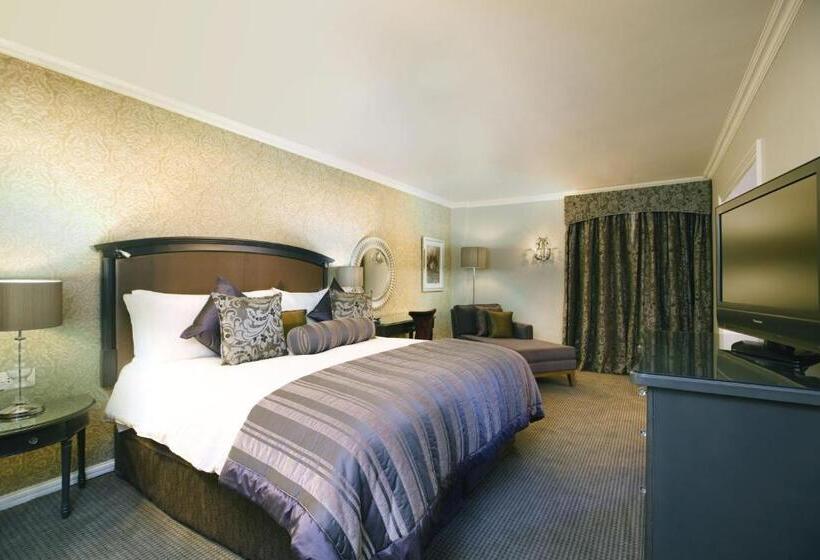 جناح, Southern Sun The Cullinan