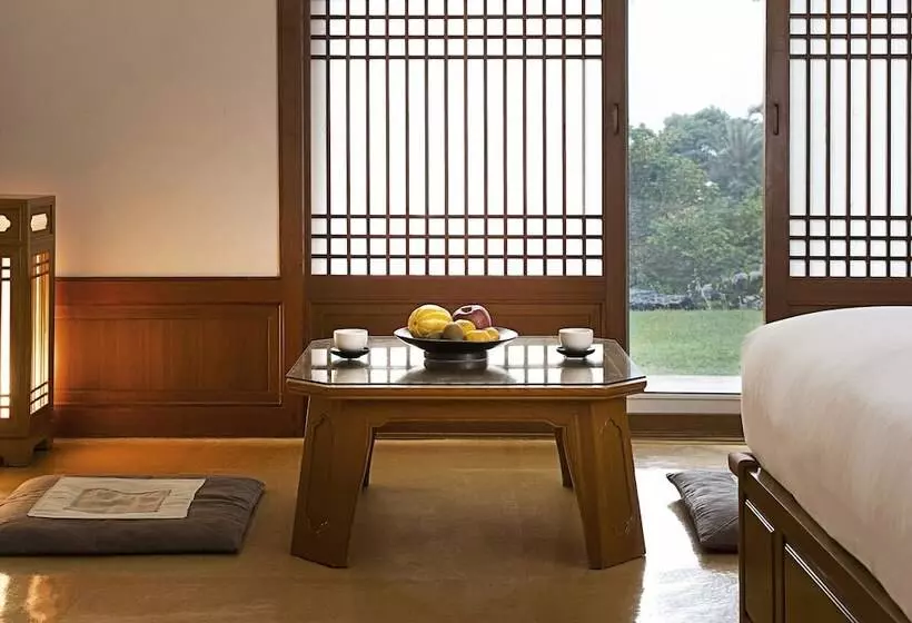 اتاق استاندارد با چشم‌انداز باغ, The Shilla Jeju