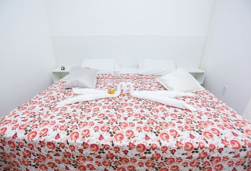 اتاق استاندارد سه نفره, Pousada Villa Dellerose