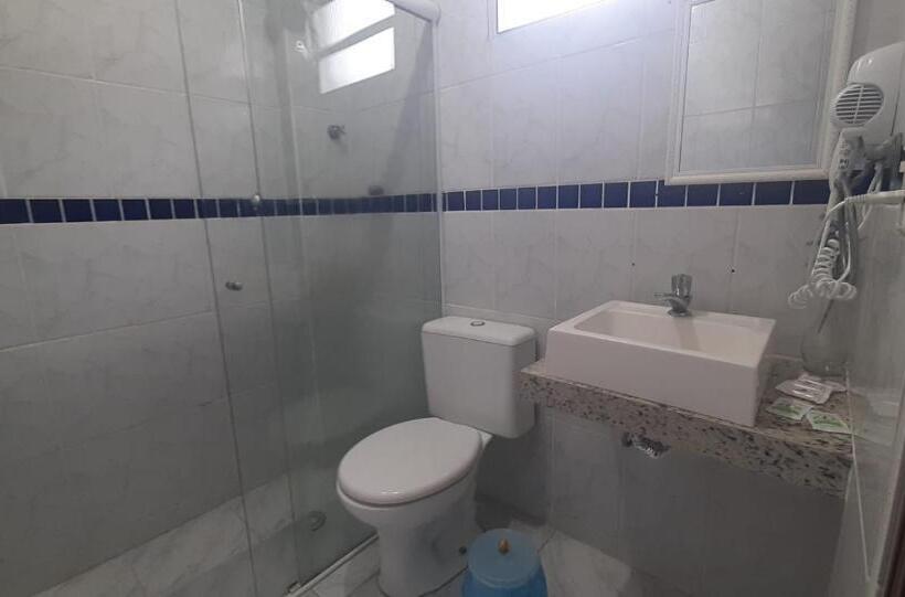 基本三人间, Pousada Mari