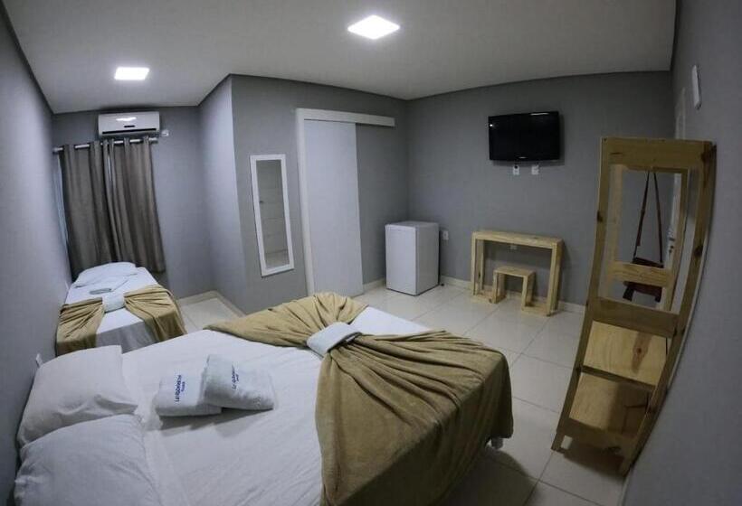 اتاق راحتی سه تخته, Pousada Villa Dellerose