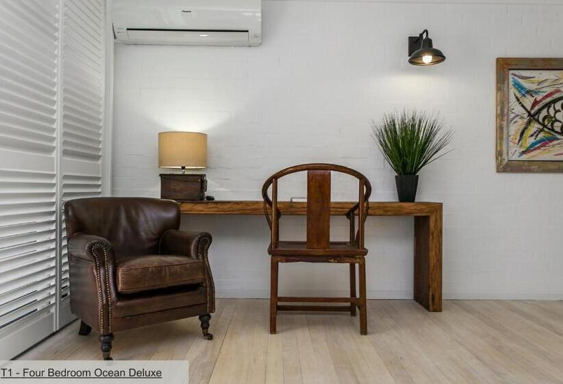 شقة 4 غرف, The Terraces Main Beach