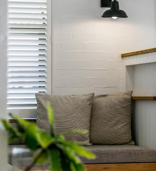 شقة 4 غرف, The Terraces Main Beach