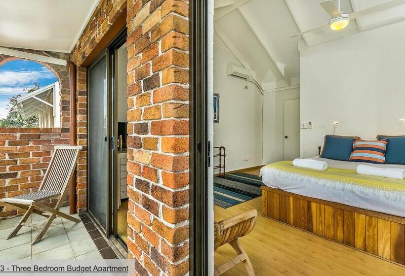 شقة 3 غرف, The Terraces Main Beach