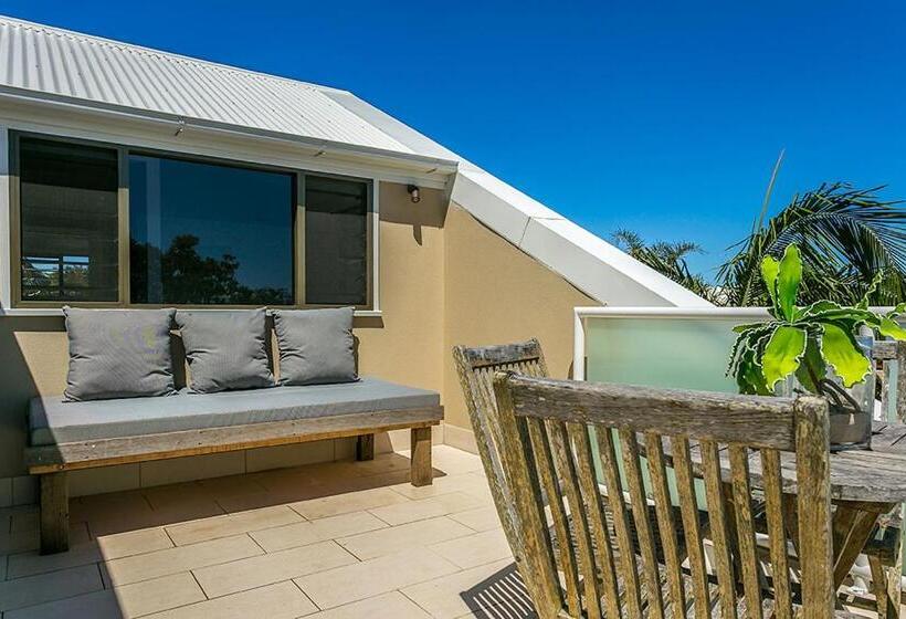 شقة 4 غرف, The Terraces Main Beach