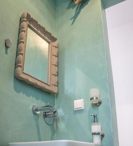 شقة غرفة نوم واحدة مزودة بشُرفة, Anemomiloi Studios