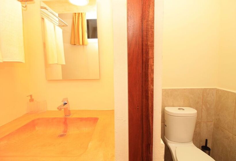 اتاق لوکس با چشمانداز شهر, Arco Iris Tulum