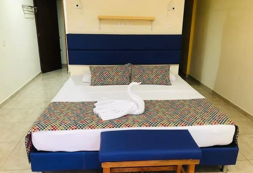 اتاق لوکس با چشم‌انداز شهر, Arco Iris Tulum