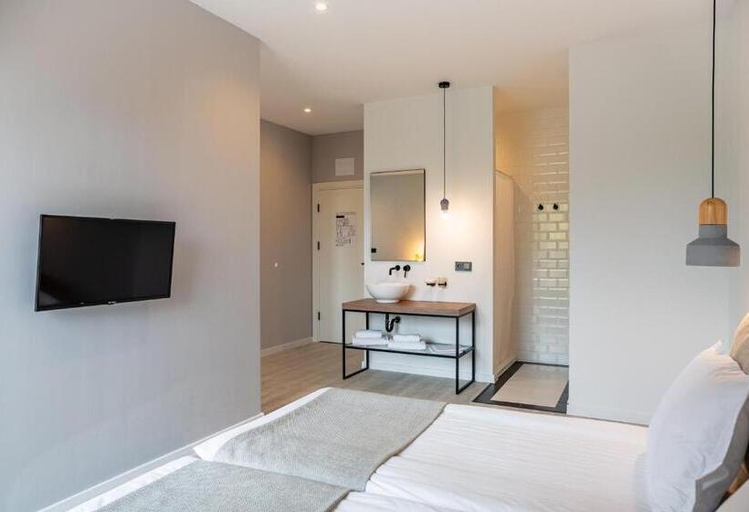 스탠다드 스튜디오, Primorski