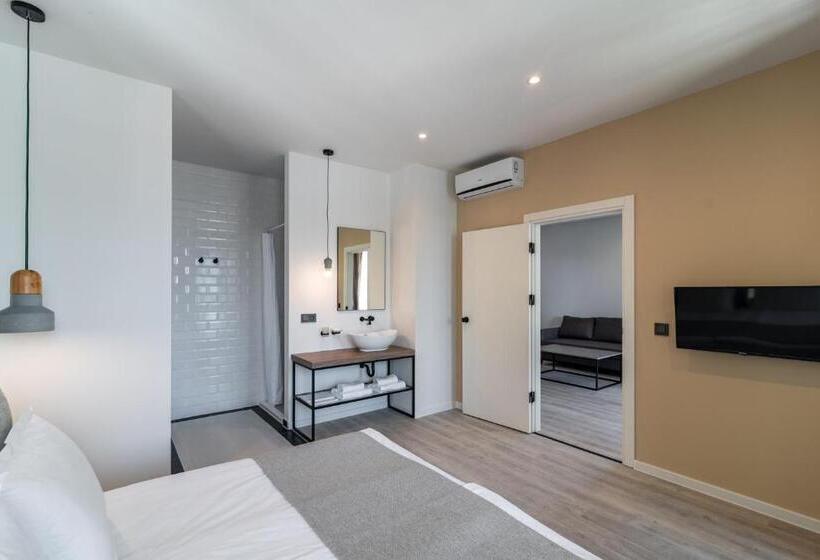 침실 2개 아파트, Primorski