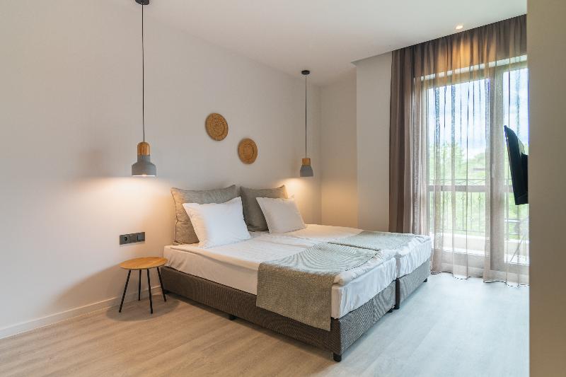 스탠다드 스튜디오, Primorski