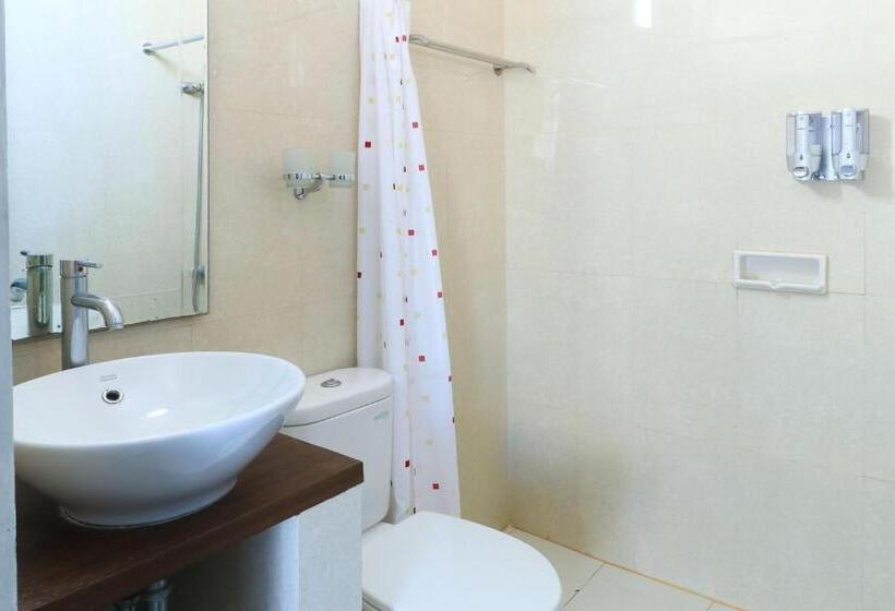 غرفة قياسية, Ge Jacmart Homestay Makassar