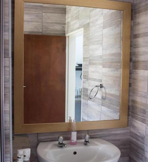 חדר דלוקס, Gemstone Guest House