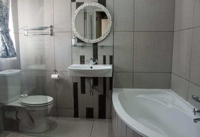 חדר משפחתי דלוקס, Gemstone Guest House